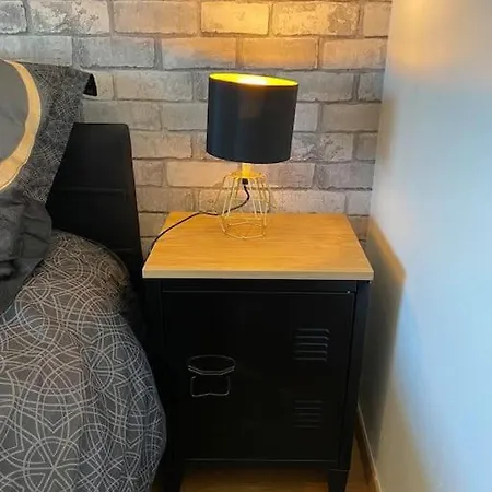 1 Moderne A Proximite Du Circuit Des 24h Apartmán